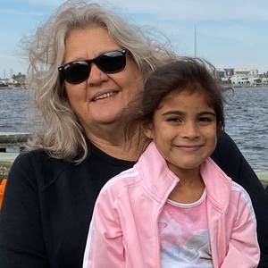 Meet your Posher, Georgia